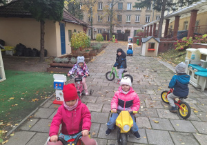 jazda na rowerkach