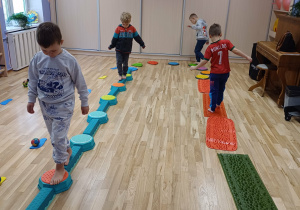 przejście po równoważni