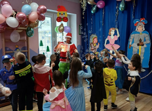 W karnawale same bale